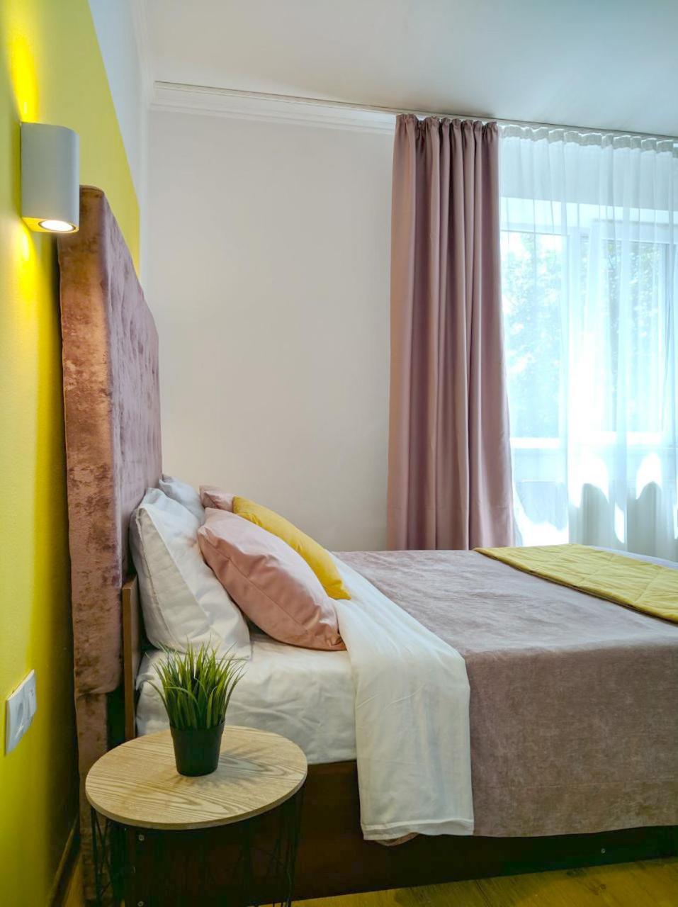 מוקצ'בה Best One Room Apartments מראה חיצוני תמונה