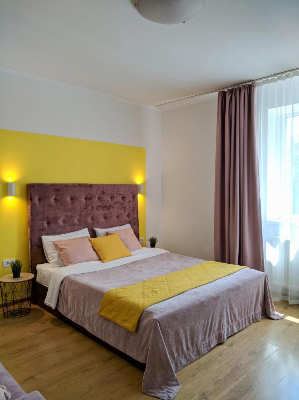 מוקצ'בה Best One Room Apartments מראה חיצוני תמונה
